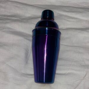 Blush Iridescent Blue and Purple Bar Shaker